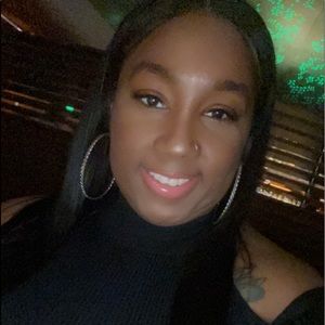 Meet your Posher, Destiny